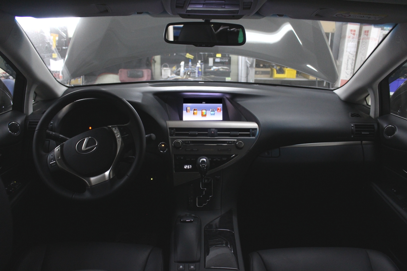 DVD экран Lexus RX 2009 - 2014 в магазине автозвука и аксессуаров kSize.ru
