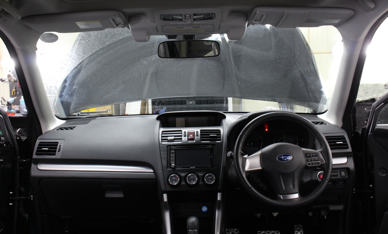 Панель на Subaru Forester SJ в магазине автозвука и аксессуаров kSize.ru