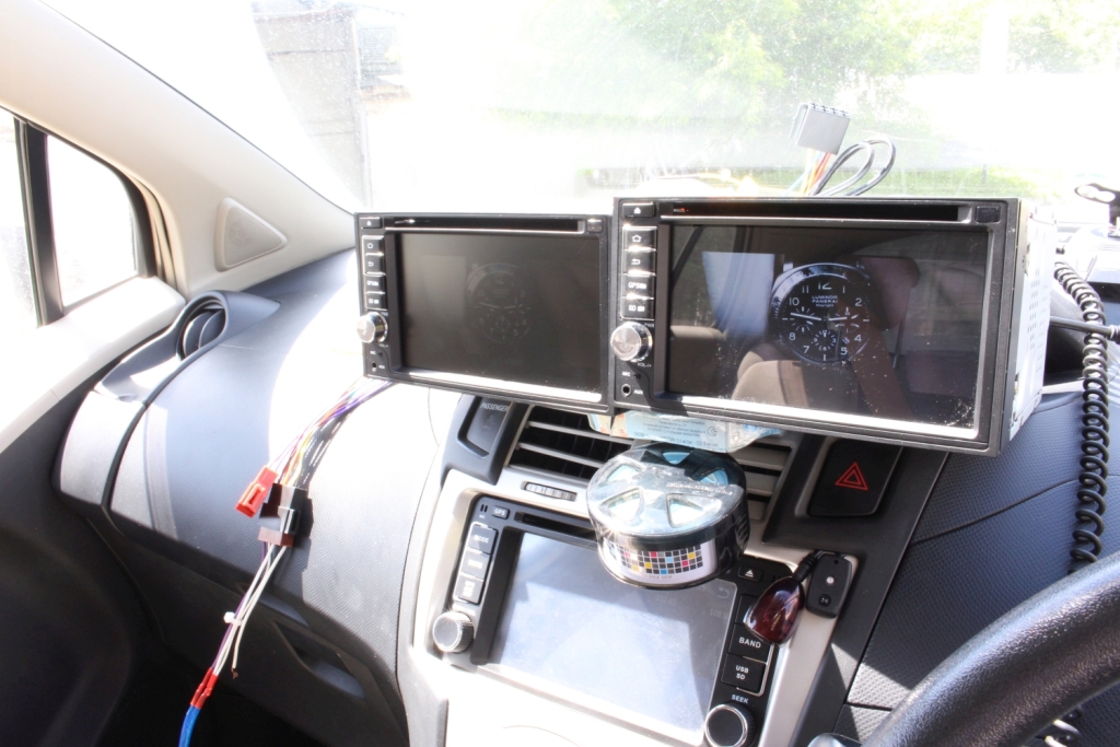 Сравнение экранов универсальных автомагнитол на Anroid - 12 : интернет магазин автозвука и аксессуаров kSize.ru