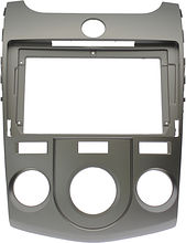 Рамка для установки в Kia Cerato, Forte 2009 - 2013 (авто с кондиционером) MFB дисплея