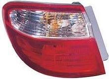 Задний фонарь для Nissan Maxima (A33) DEPO 215-19F2L-UQ (лев.)